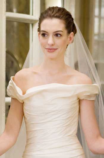 Anne Hathaway Guerra de novias