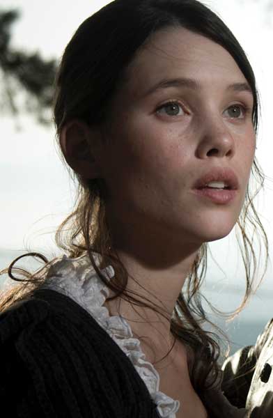  new images salute Astrid berges frisbey picture top 500 astrid berges 