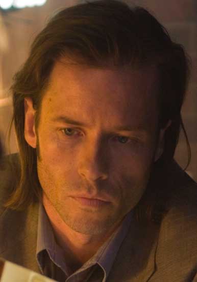 Guy Pearce First snow