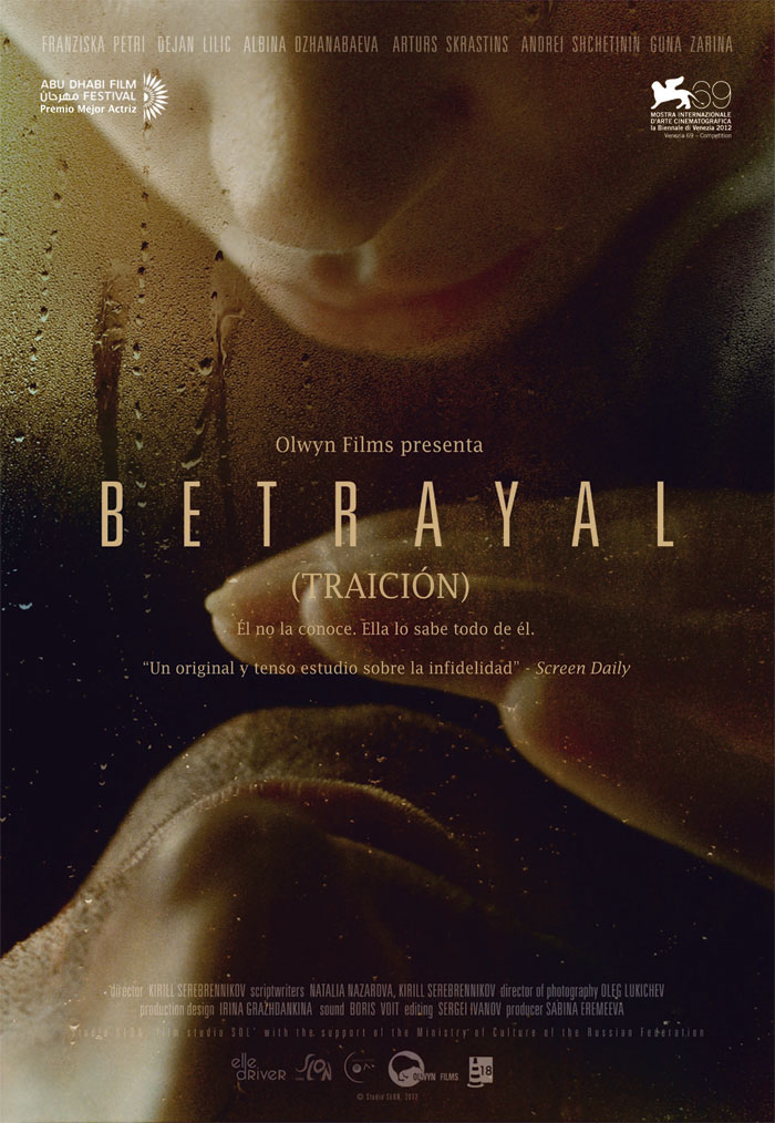 Betrayal (Traición) - cartel