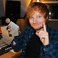 Ed Sheeran número 1 con X en Reino Unido