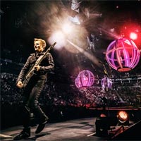 Muse y Juan Gabriel en los vídeos de la semana