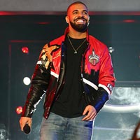 Drake de 10 en 10 en las listas Billboard