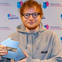 Ed Sheeran nº1 en discos en UK con "Divide"