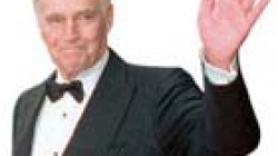 Fallece Charlton Heston a los 84 años