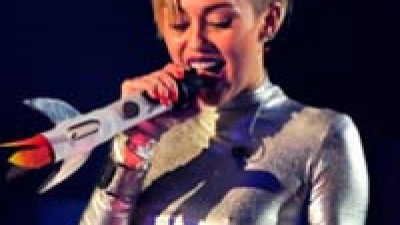 Miley Cyrus trabajará para Woody Allen