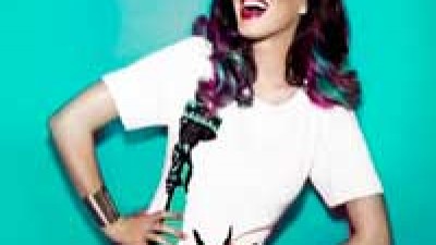 Katy Perry de promo en Saturday Night Live