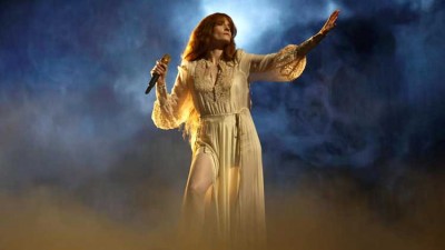 Florence + The Machine versionó 'Search and destroy' de Iggy Pop