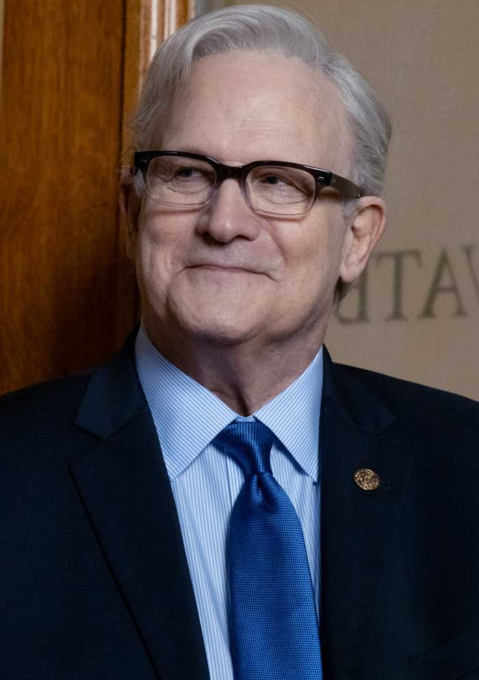 Albert Brooks Ella McCay