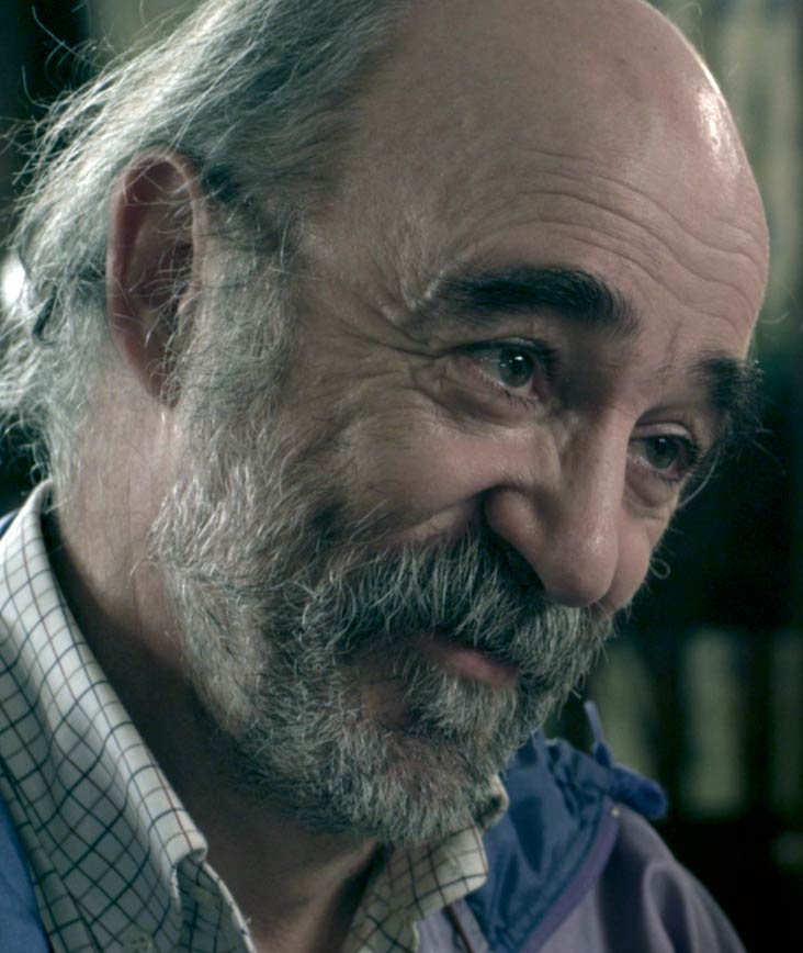 Álex Angulo Justi&Cia