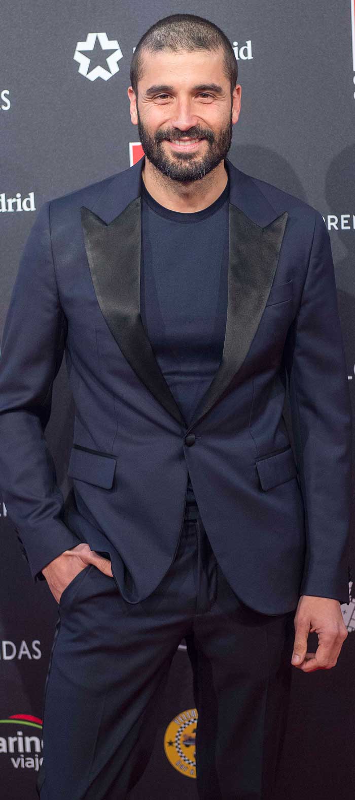 Álex García Premios Feroz 2020 - Alfombra roja