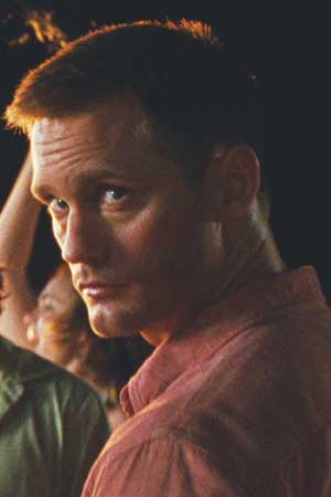 Alexander Skarsgård Perros de paja