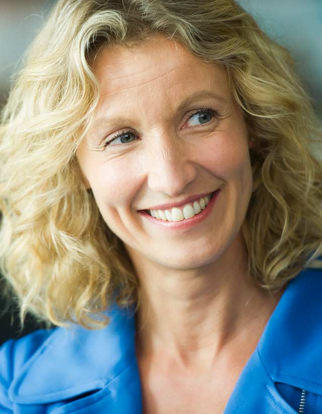 Alexandra Lamy Sobre ruedas