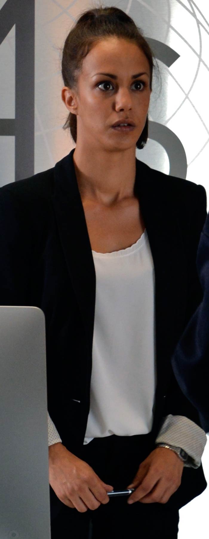 Alice Belaïdi French women