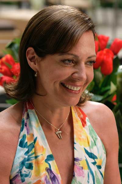 Allison Janney La vida en tiempos de guerra