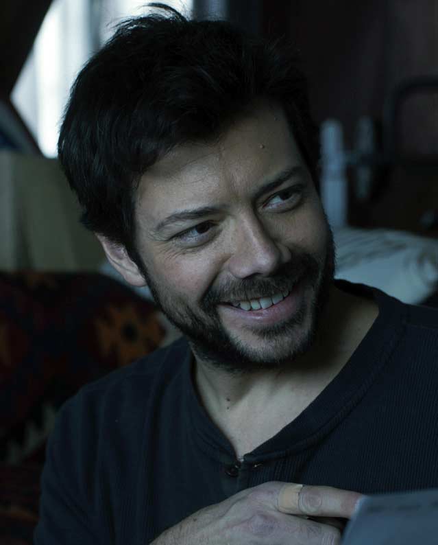 Álvaro Morte Durante la tormenta