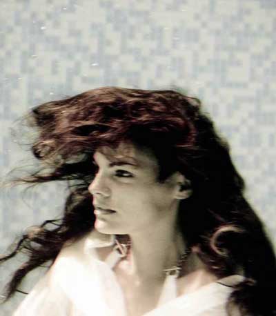 Amaia Salamanca Video-Clip 4 Elementos (La Musicalité)