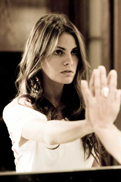 Amaia Salamanca Video-Clip 4 Elementos (La Musicalité)