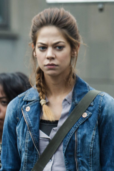 Analeigh Tipton Memorias de un zombie adolescente