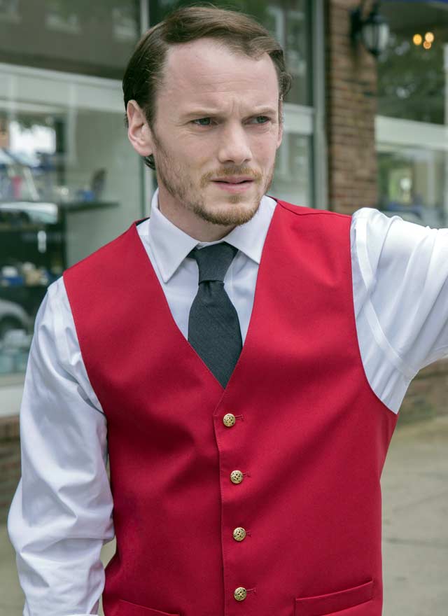 Anton Yelchin Purasangre