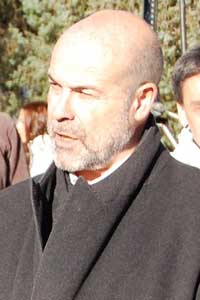 Antonio Resines Ni pies ni cabeza