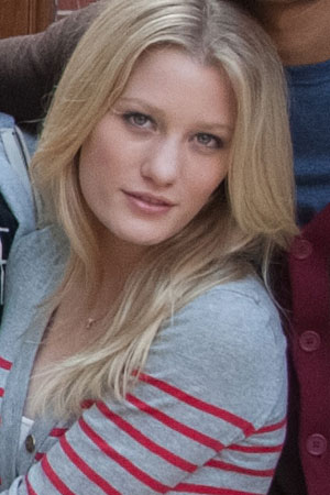 Ashley Hinshaw LOL