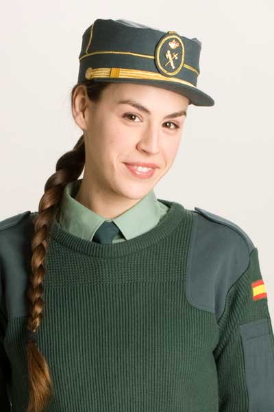 Blanca Jara Ni pies ni cabeza