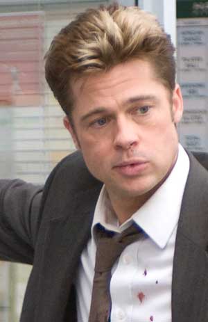 Brad Pitt Quemar después de leer