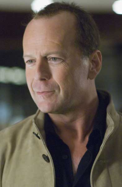 Bruce Willis Seduciendo a un extraño