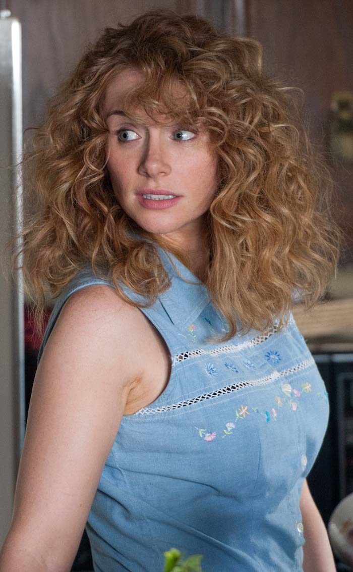 Bryce Dallas Howard Gold