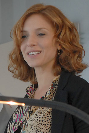 Carla Peterson Dos más dos