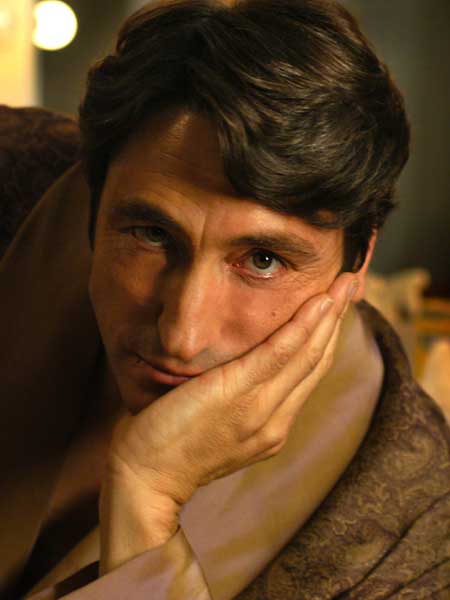 Carmelo Gómez Oviedo Express