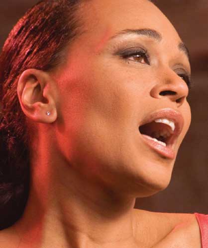 Caroline Henderson Tuya siempre