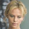 Charlize Theron Lejos de la tierra quemada