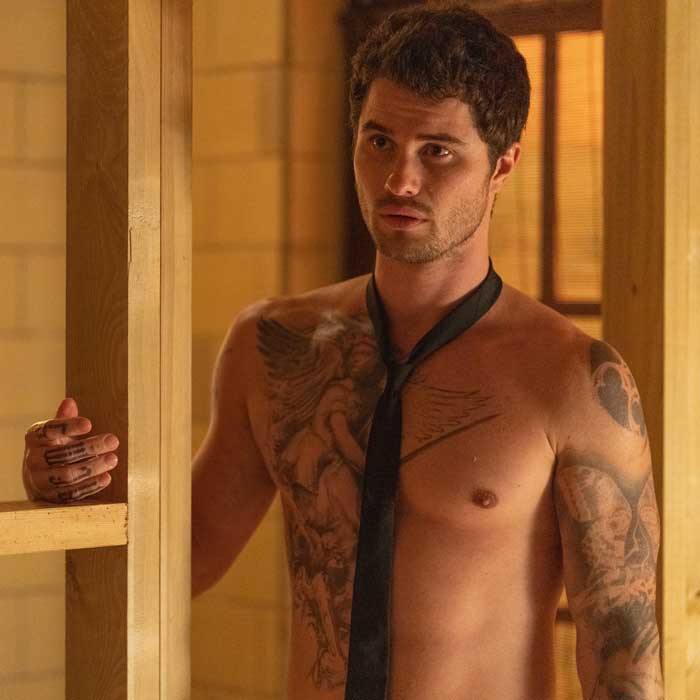 Chase Stokes Almas marcadas: Rule + Shaw