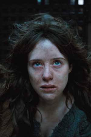 Claire Foy En tiempo de brujas