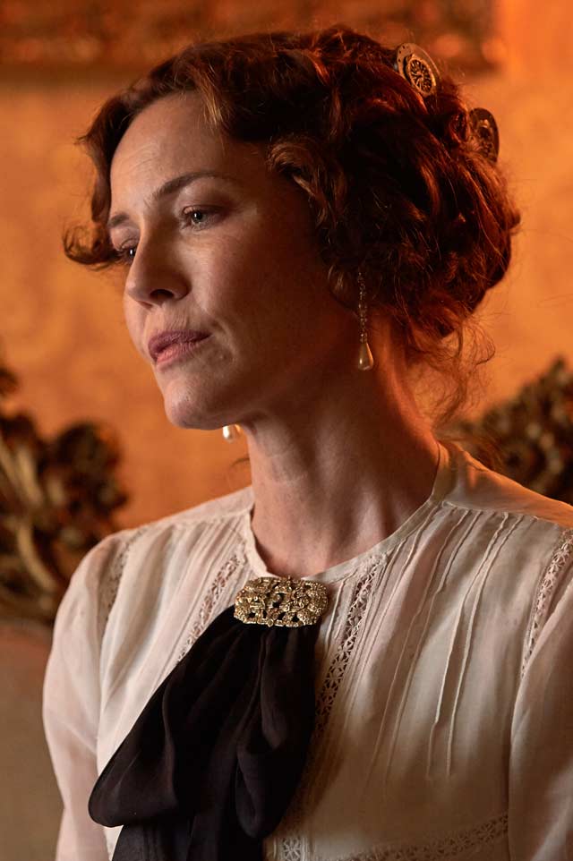 Connie Nielsen Ali & Nino