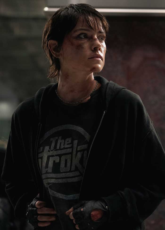 Daisy Ridley Cleaner