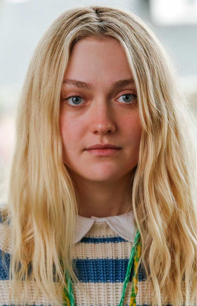 Dakota Fanning Larga vida y prosperidad
