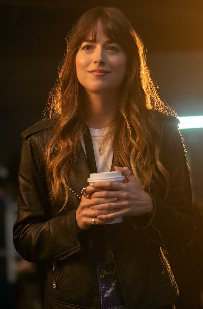 Dakota Johnson Personal assistant