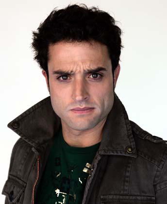 Daniel Guzmán A golpes