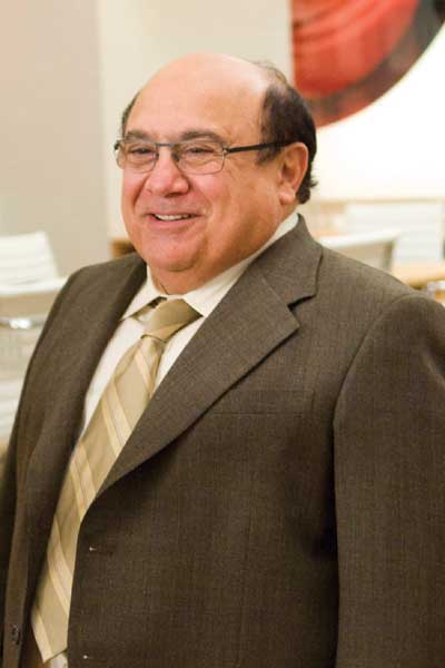 Danny DeVito En la boda de mi hermana