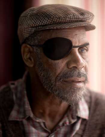 Danny Glover A ciegas