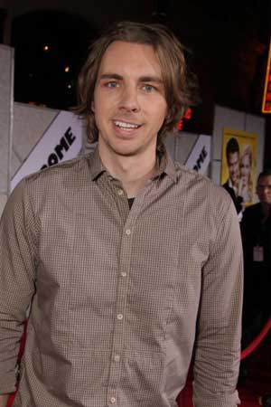 Dax Shepard En la boda de mi hermana Premiere Mundial en Los Angeles