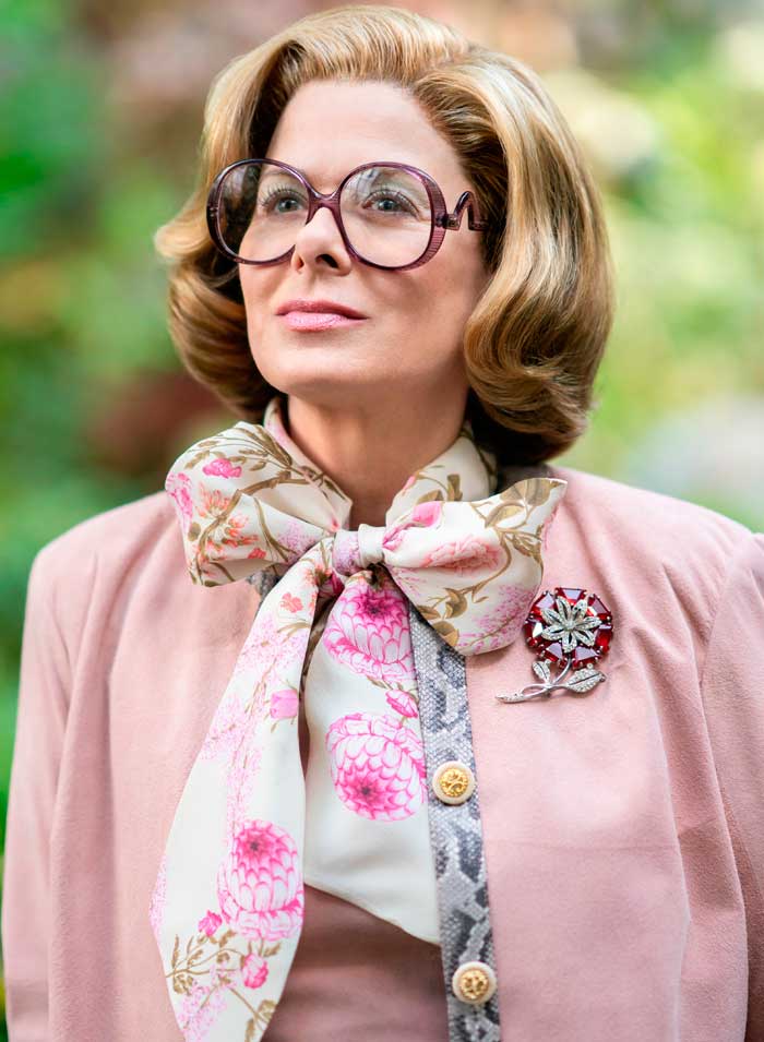 Debra Messing The alto knights