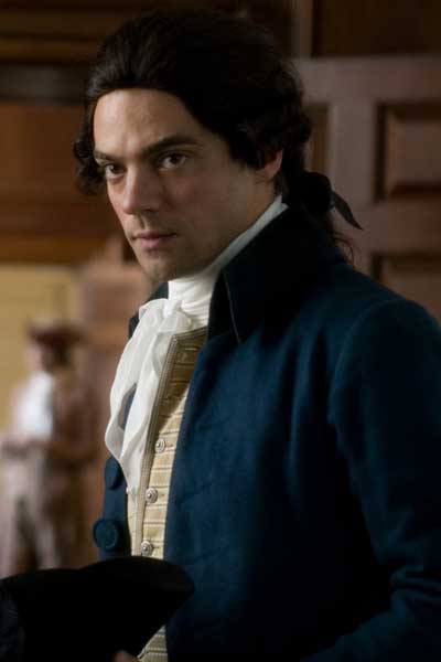 Dominic Cooper La duquesa