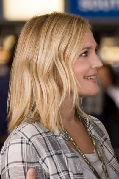 Drew Barrymore Salvando las distancias