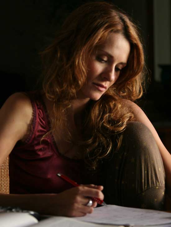 Elena Ballesteros Propios y extraños