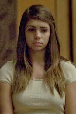 Elena Furiase Cruzando el límite