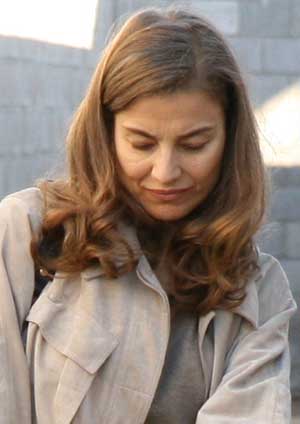 Elli Medeiros Leonera